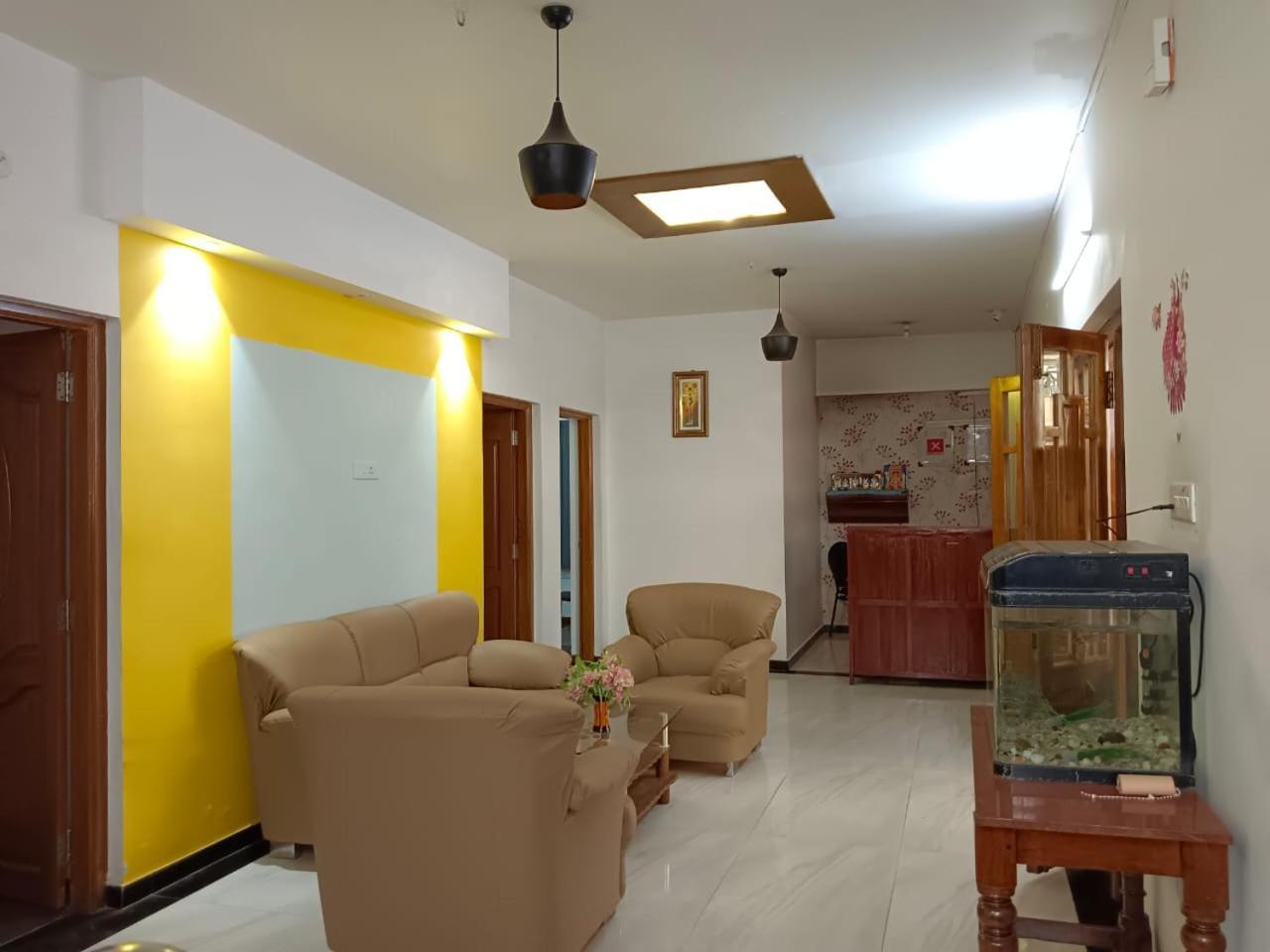 Savi'S Home Stay Ooty Eksteriør billede